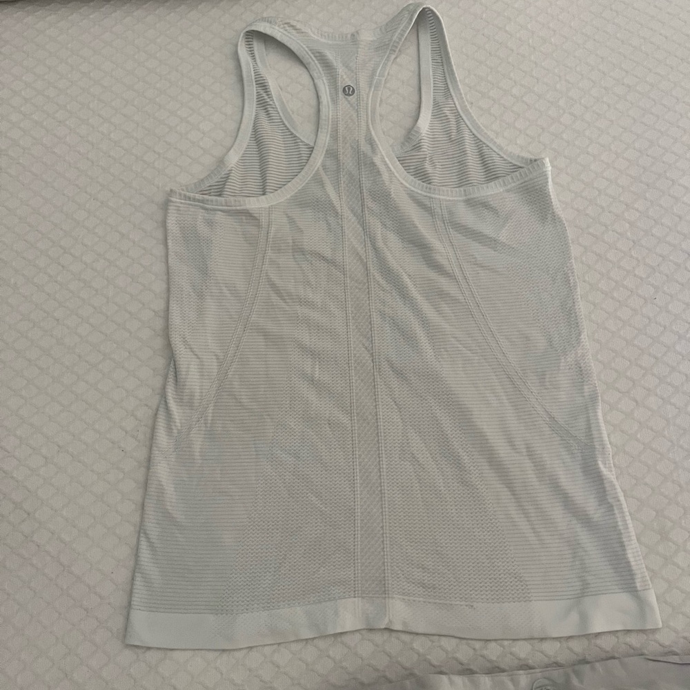White lululemon swiftly tech tank